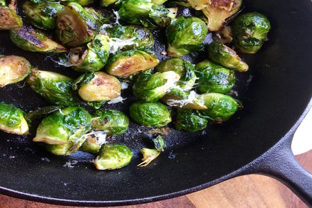 roasted balsamic Brussels sprouts in cast iron pan